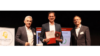 Dr. Christoph Heinen bekommt den Comenius Award verliehen